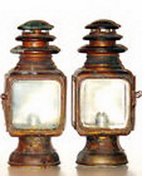 carriage lantern.jpg